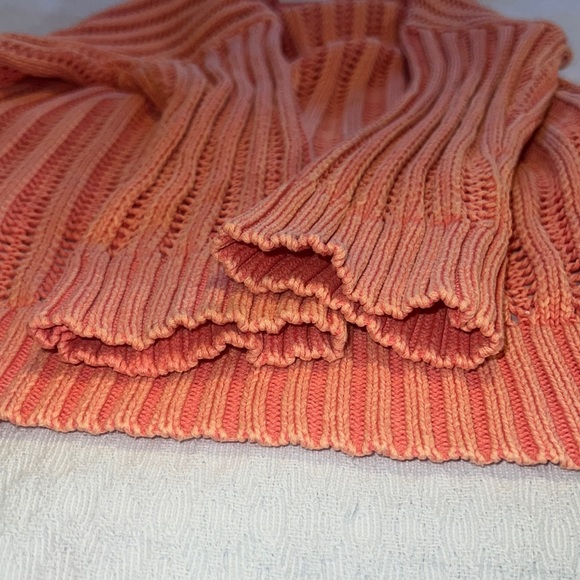 Tribal Jean sweaters pink light colour || size small - Picture 5 of 5